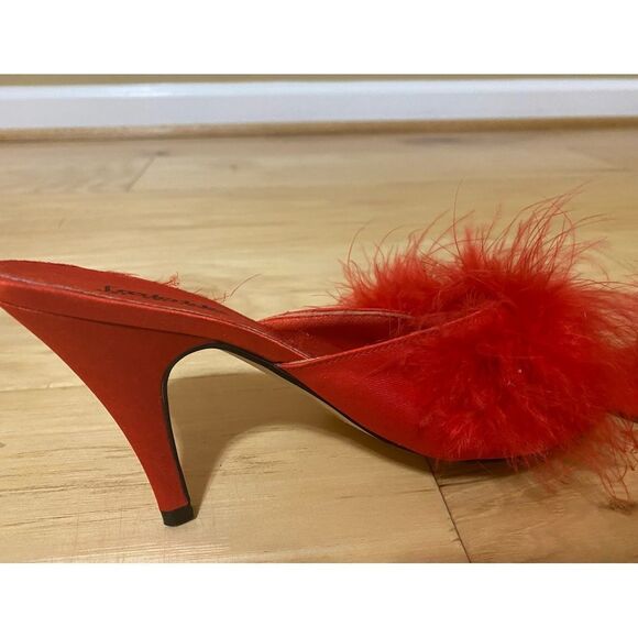 Fredericks of Hollywood red maribou boudoir kitten toe heel.Size 6. True vintage - Picture 5 of 11